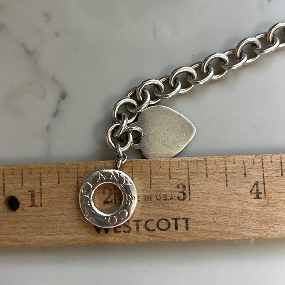 Tiffany & Co. Sterling Silver Heart Tag Toggle Chain Link Necklace. 💙 - Picture 13 of 17